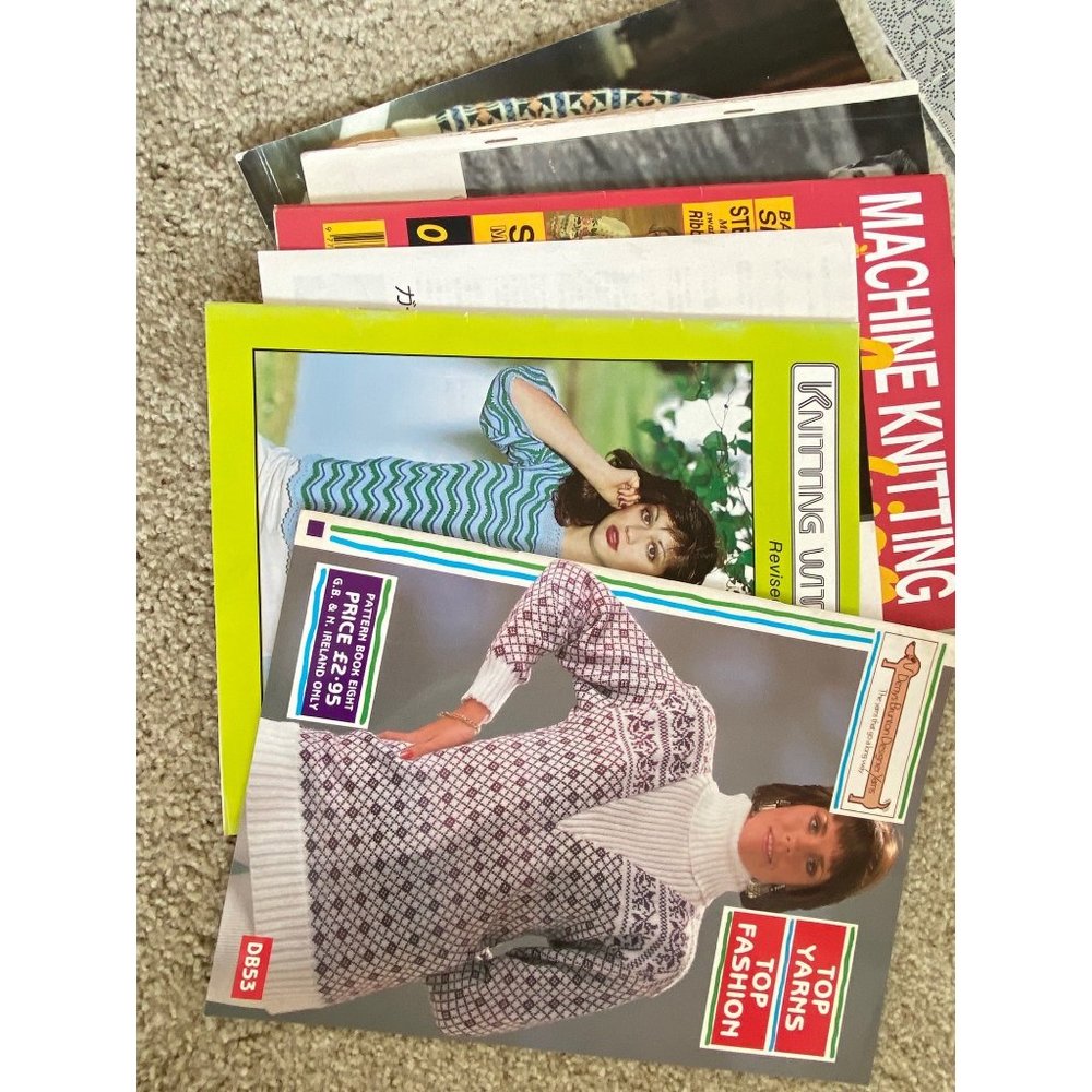 Lot of Machine Knitting booklets and Patterns